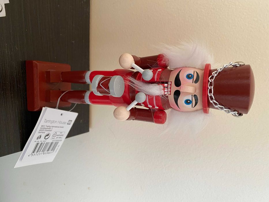 Щелкунчик. игрушка .