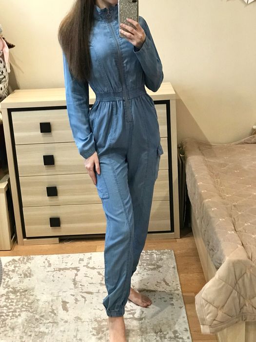 Джинсовий комбінезон