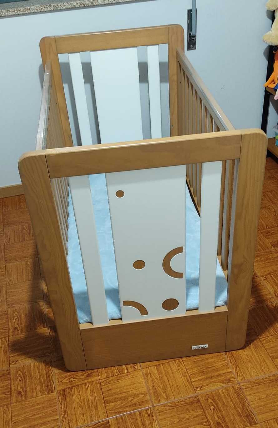 Berço de bebe com colchão marca Trama
