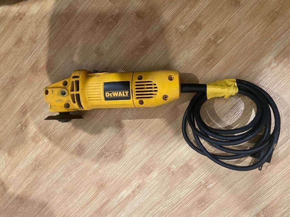 Кутова шліфмашина Dewalt 120V, привезена з Америки