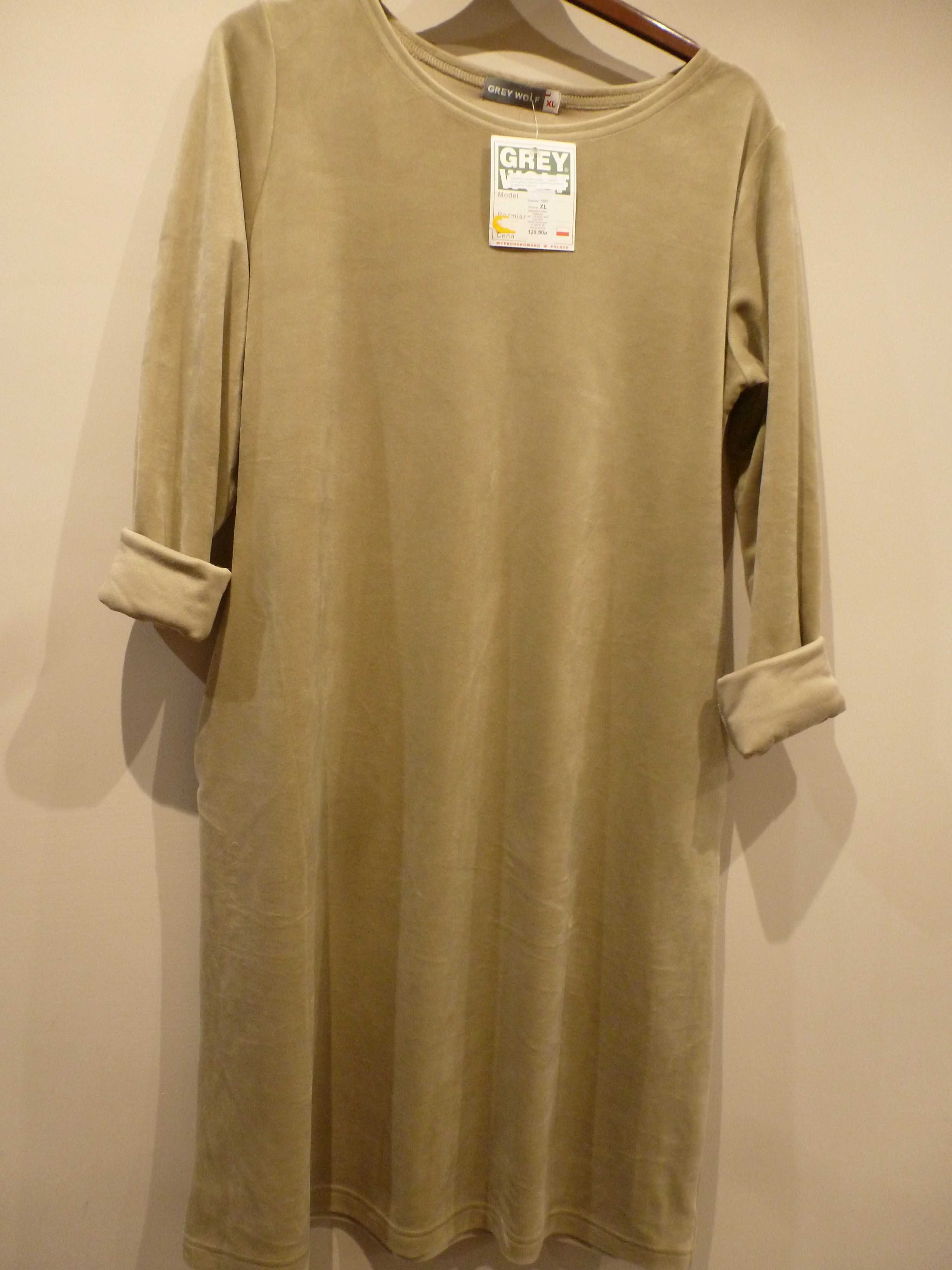 Welurowa sukienka Grey Wolf 40/42
