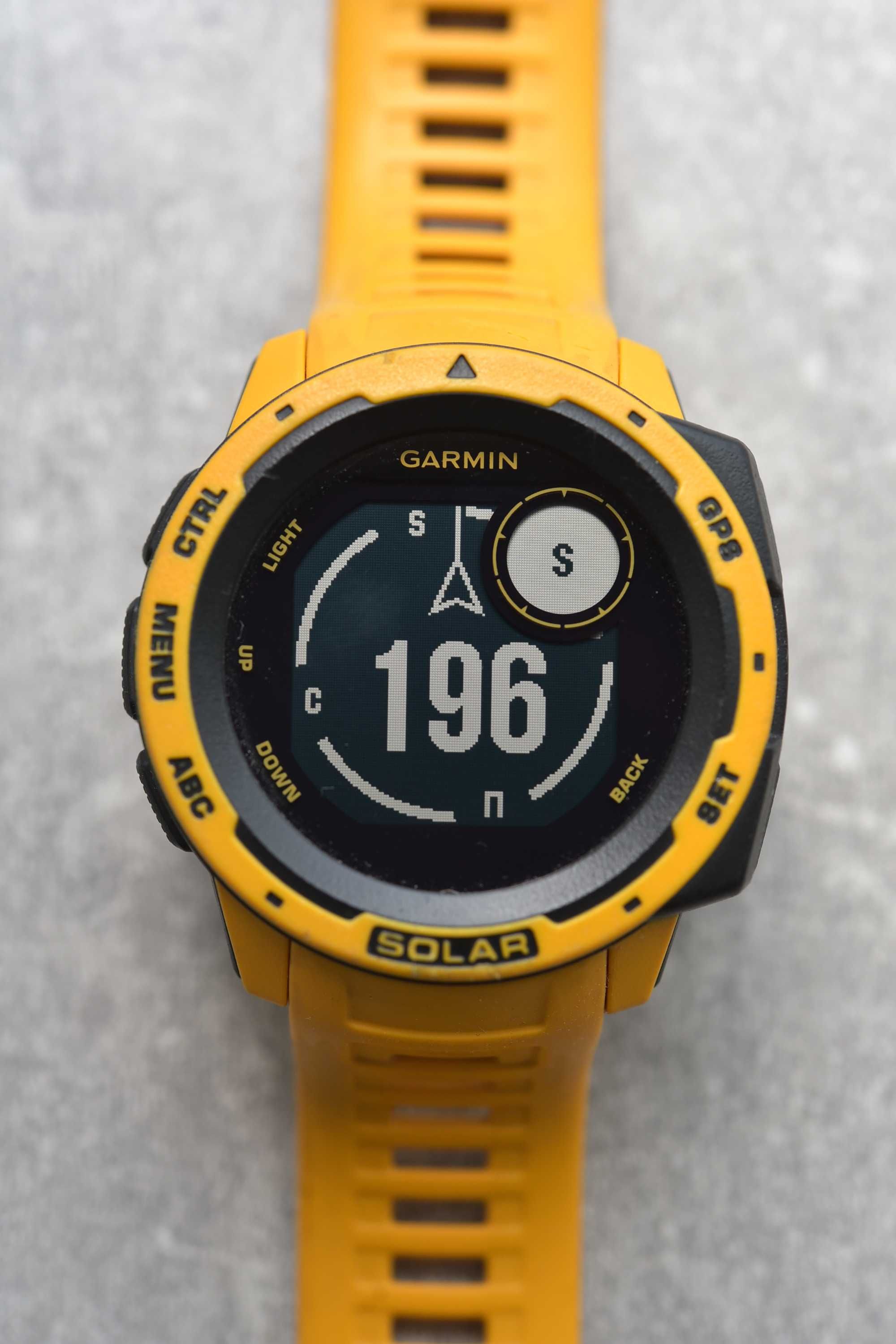 Instinct Solar Garmin yellow гарний стан