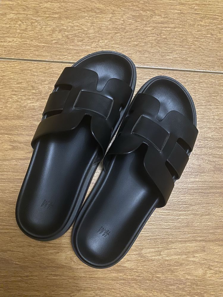 Шльопанці H&M 41 розмір