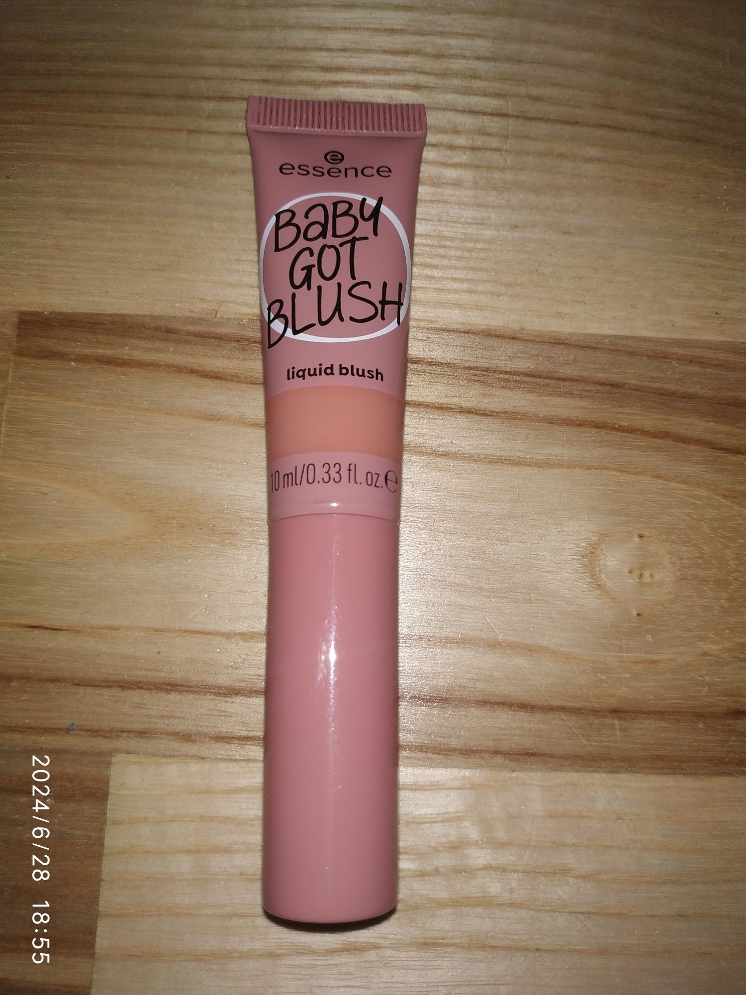 Essence róż w płynie Baby got blush