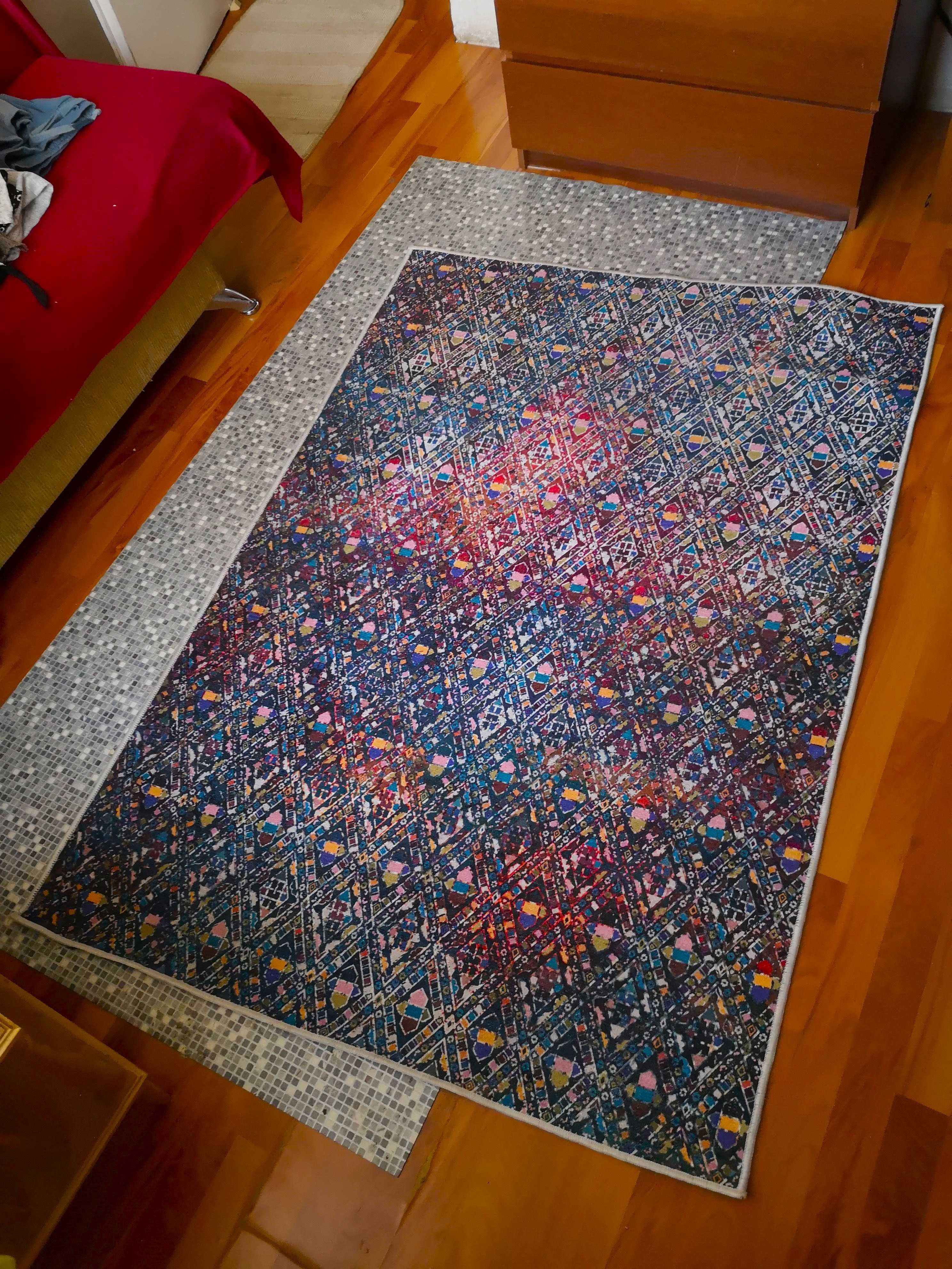 Dywan Martinez Agata Meble abstrakcyjny 170 x 120 cm