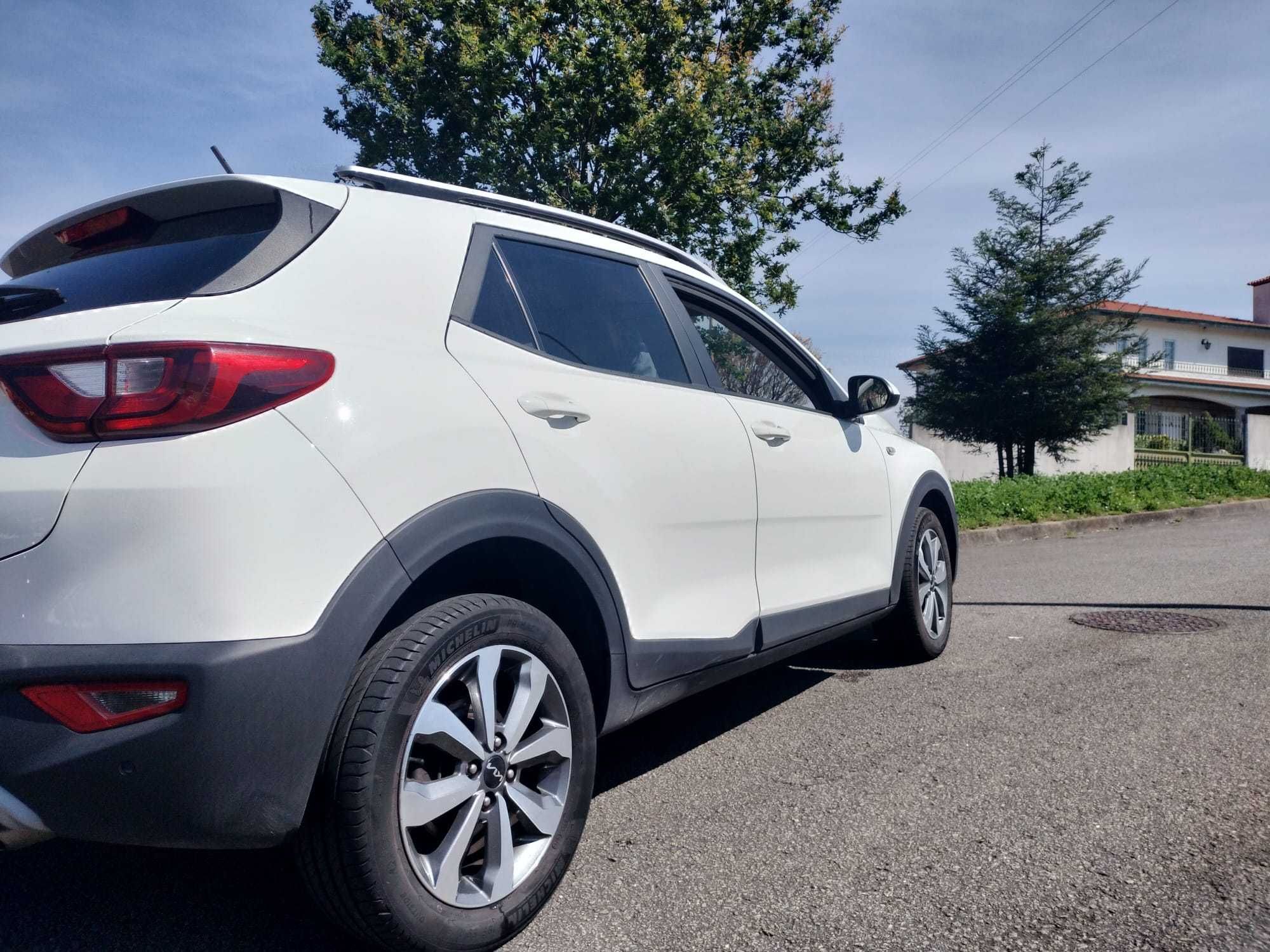 kia stonic, 2022, 39 mil Km, garantia de marca até 2029