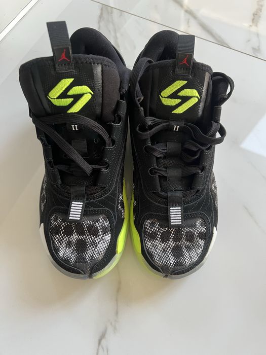 кроссовки Jordan,nike