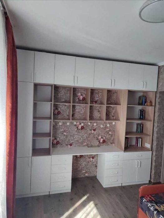 СРОЧНО!Терміново!Продам будинок на Мирному,земля приватизована 9 соток