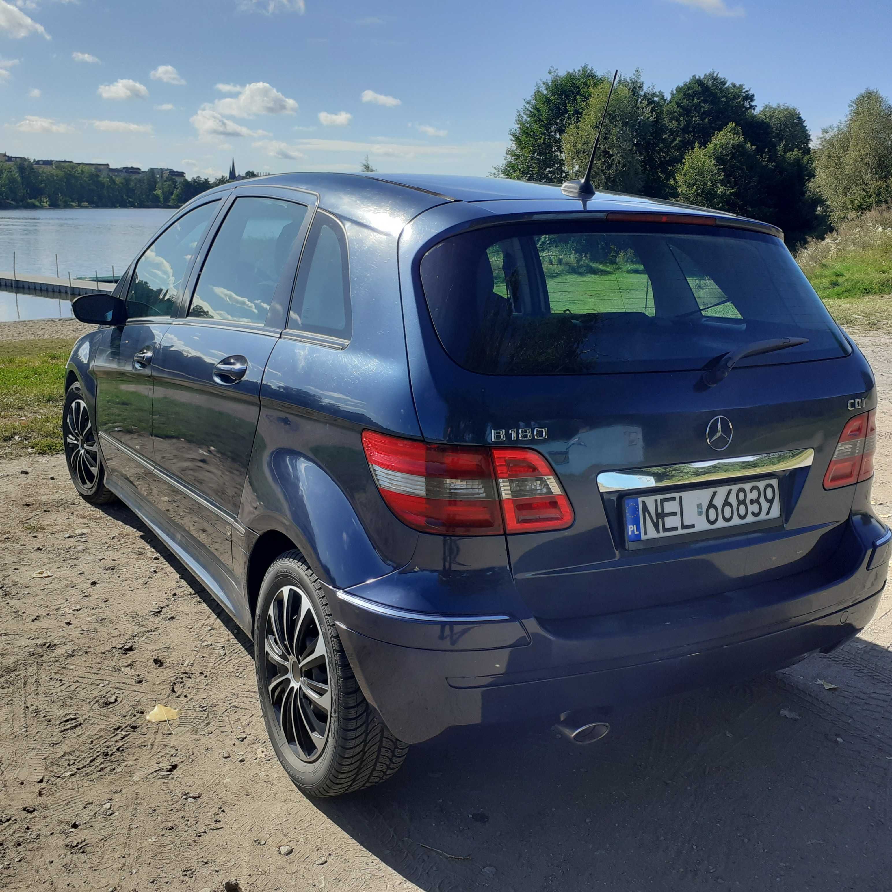 Mercedes B W245  2,0 D Automat