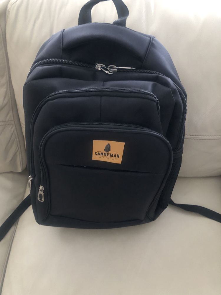 Mochila sandeman tamanho até 17”