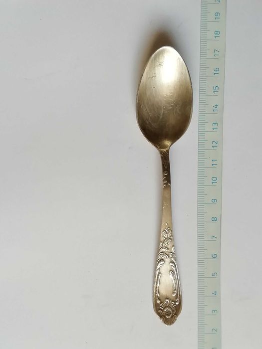 Łyżeczka ozdobna do ciast i przystawek plater sygnowany