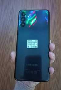 Samsung galaxy A04s 4/64