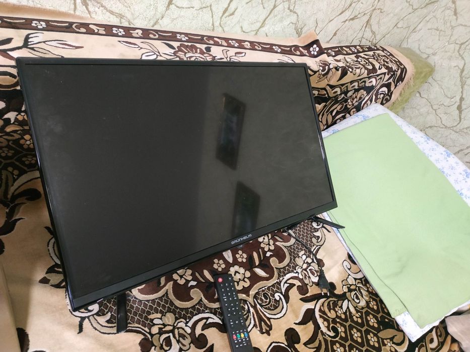 Телевизор Grunhelm 32"