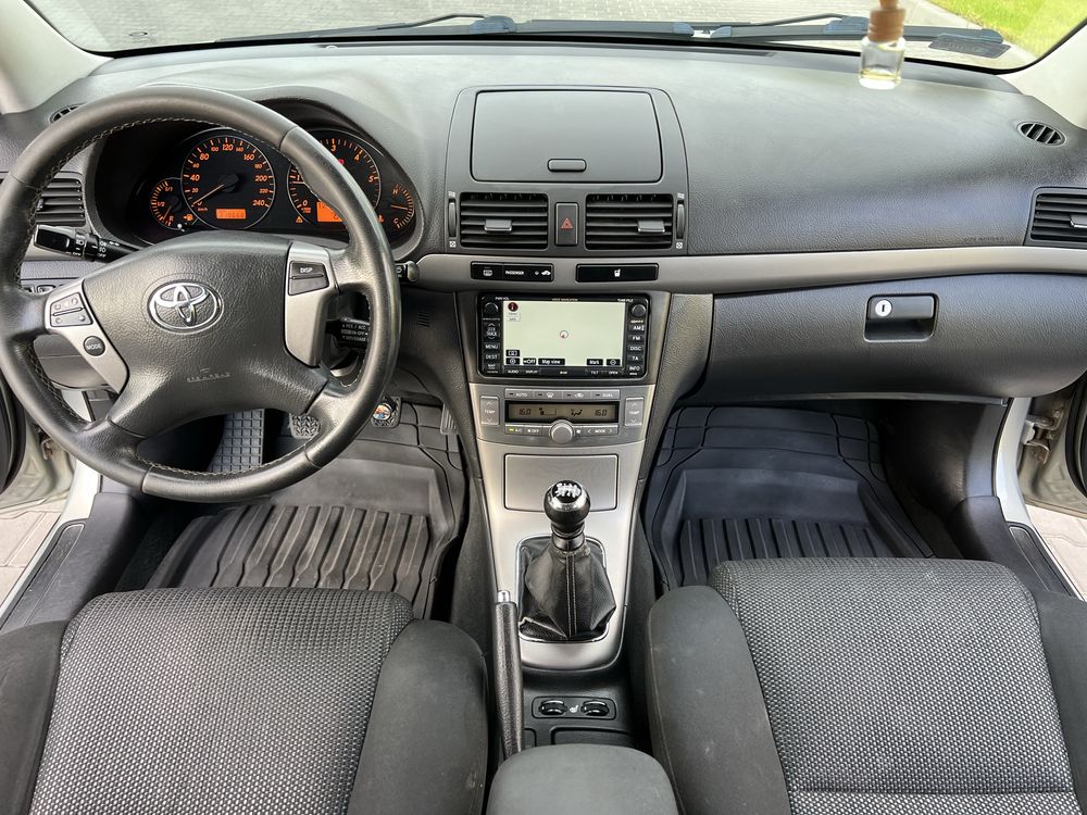 Toyota Avensis 2.2 D4D 177л.с. Турбо-Дизель Рестайлінг Тойота Авенсіс