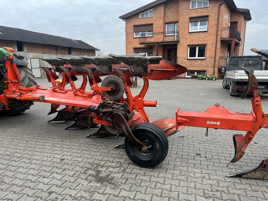 Pług obrotowy 4+1 Kuhn Varimaster 151 nonstop kverneland lemken