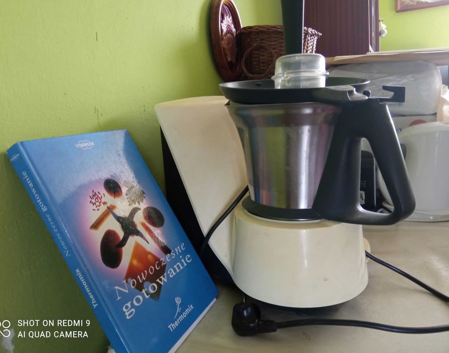 Thermomix TM 21 + książkę nowoczesne gotowanie