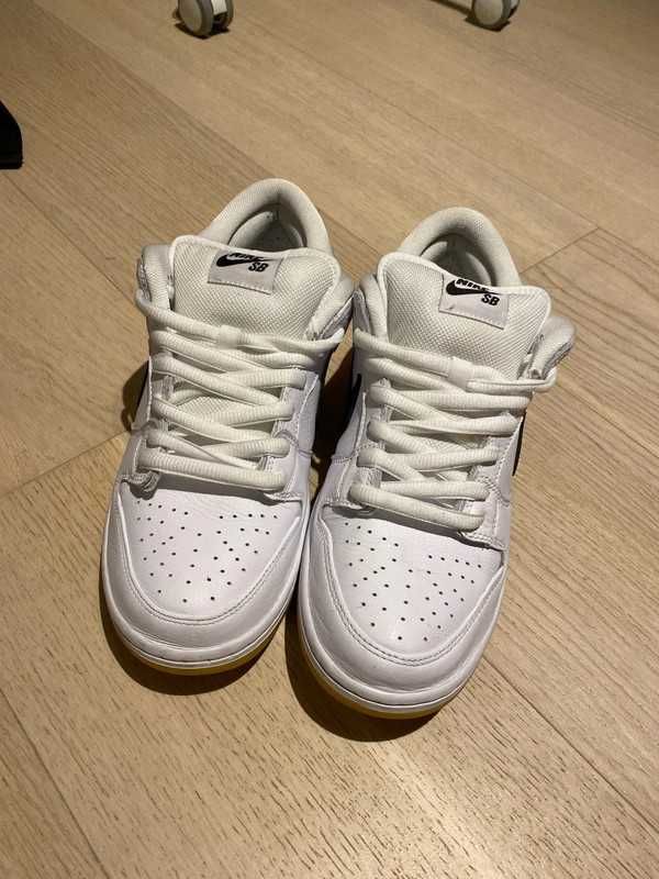 Dunk Low SB ISO White 38