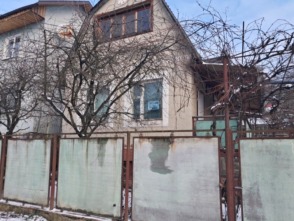 Продам дачу в Оріховиці вище бази відпочинку