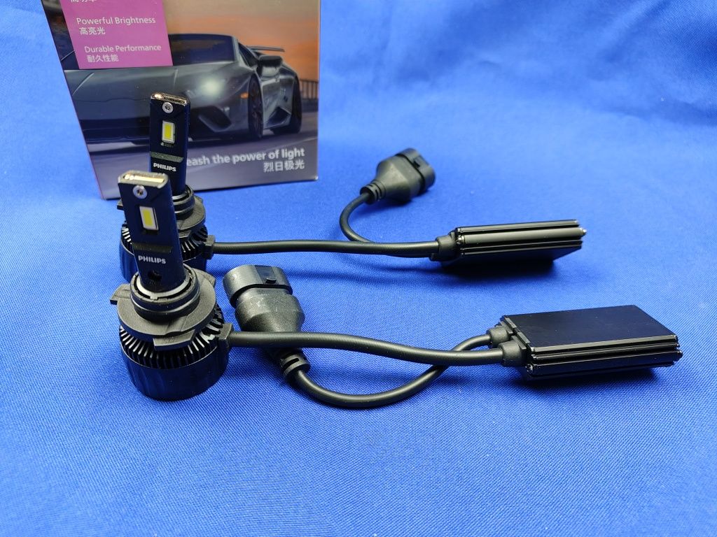 Автомобільні LED Лампи (Цоколь HB3/HB4) Philips Ultinon Rally 50Watt