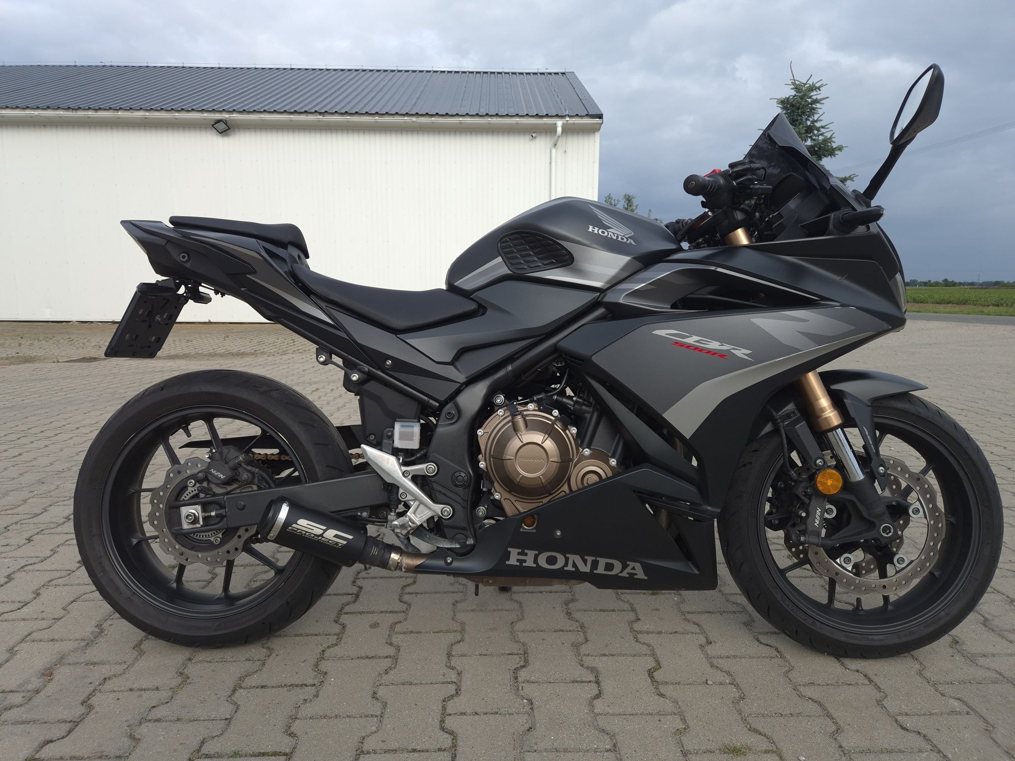 Honda CBR500R 2022 – Idealna na kat. A2 – 19 000 km Film 4K