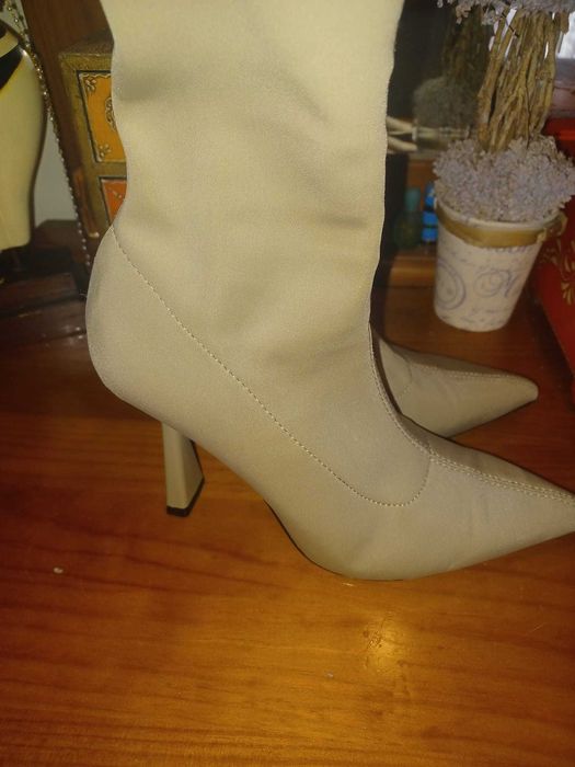 BOTIM TACÃO STRETCH ZARA