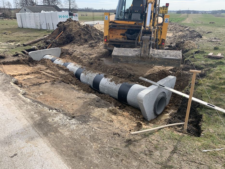 Usługi ziemne/montaż ogrodzeń/montaz mostków wjazdowych