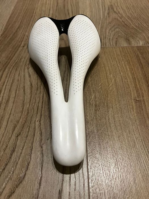 Selim Bontrager Ajna Pro 144mm