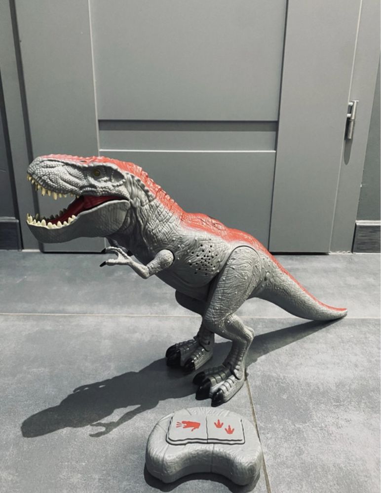 Dinozaur Maxi Smiki
