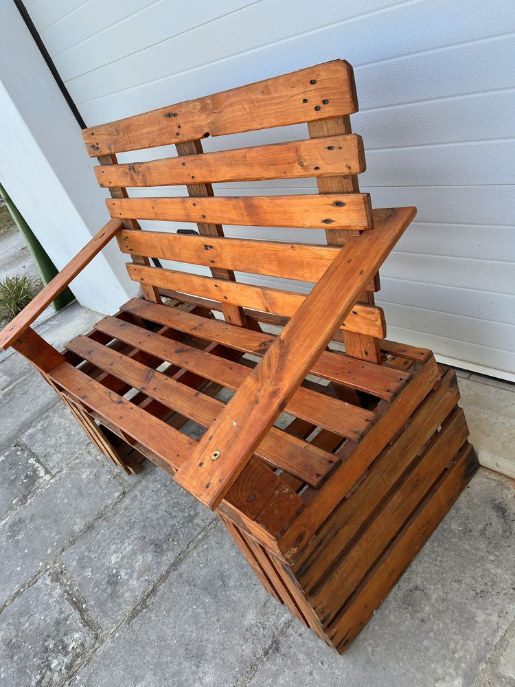 Cadeirão/Sofa para exterior em madeira reciclada