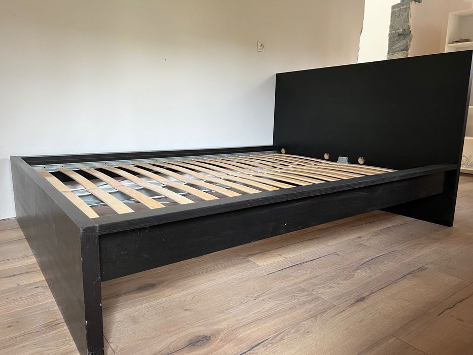 Łóżko IKEA Malm 140