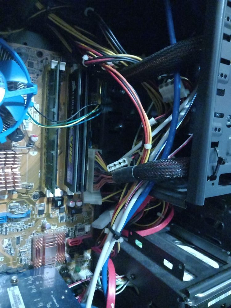 PC torre para despachar