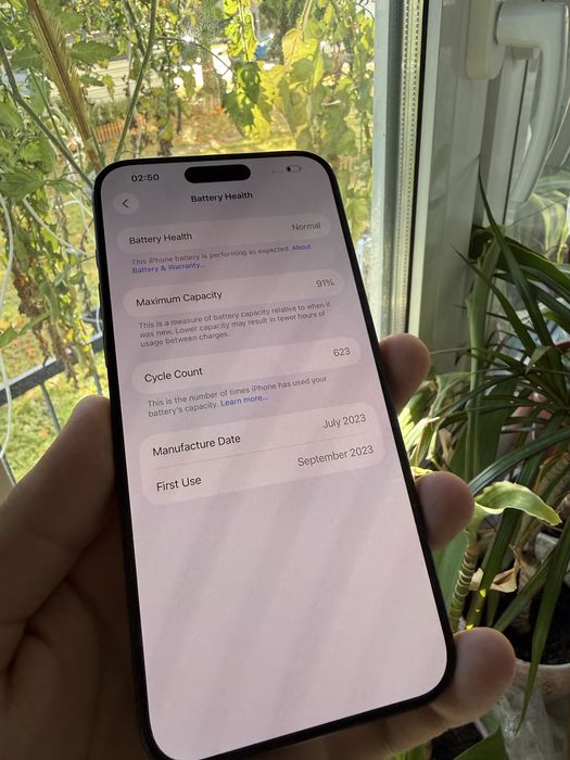 B. ŁADNY Apple iPhone 15 Pro Max 512GB Niebieski Tytan / KONDYCJA 91%