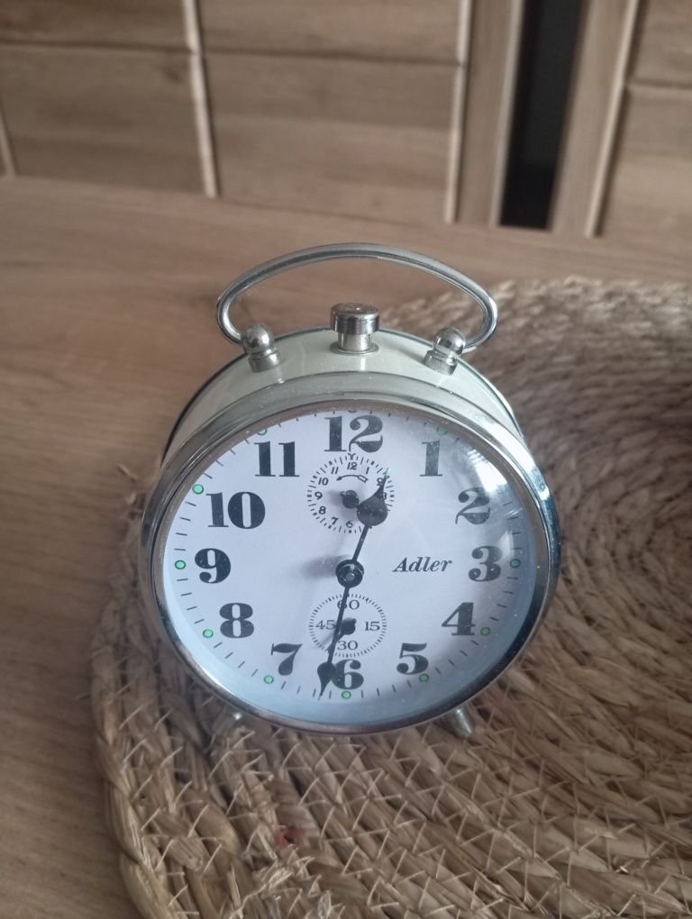 Zegarek budzik Adler retro