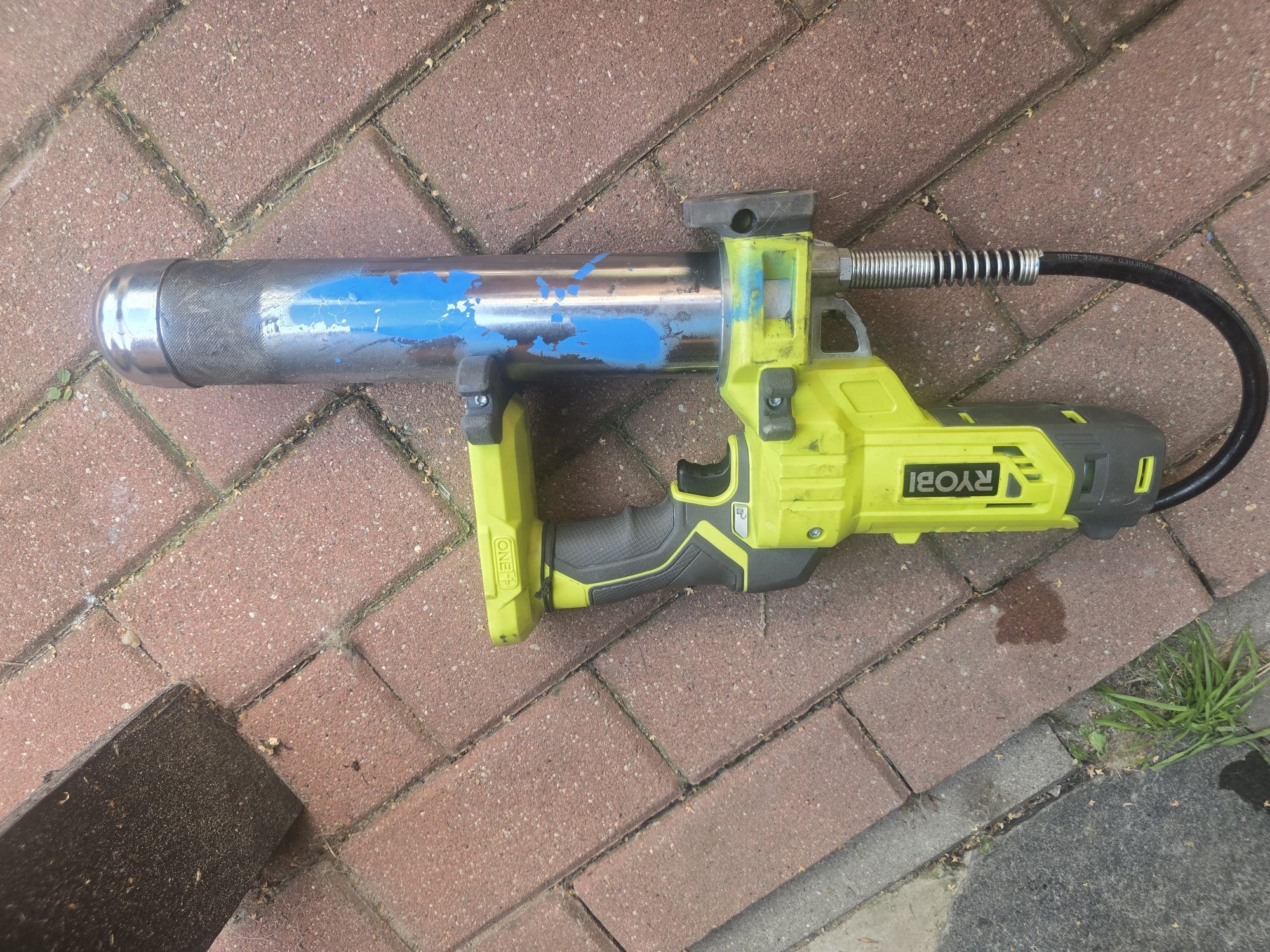 Smarownica Ryobi R18GG-0