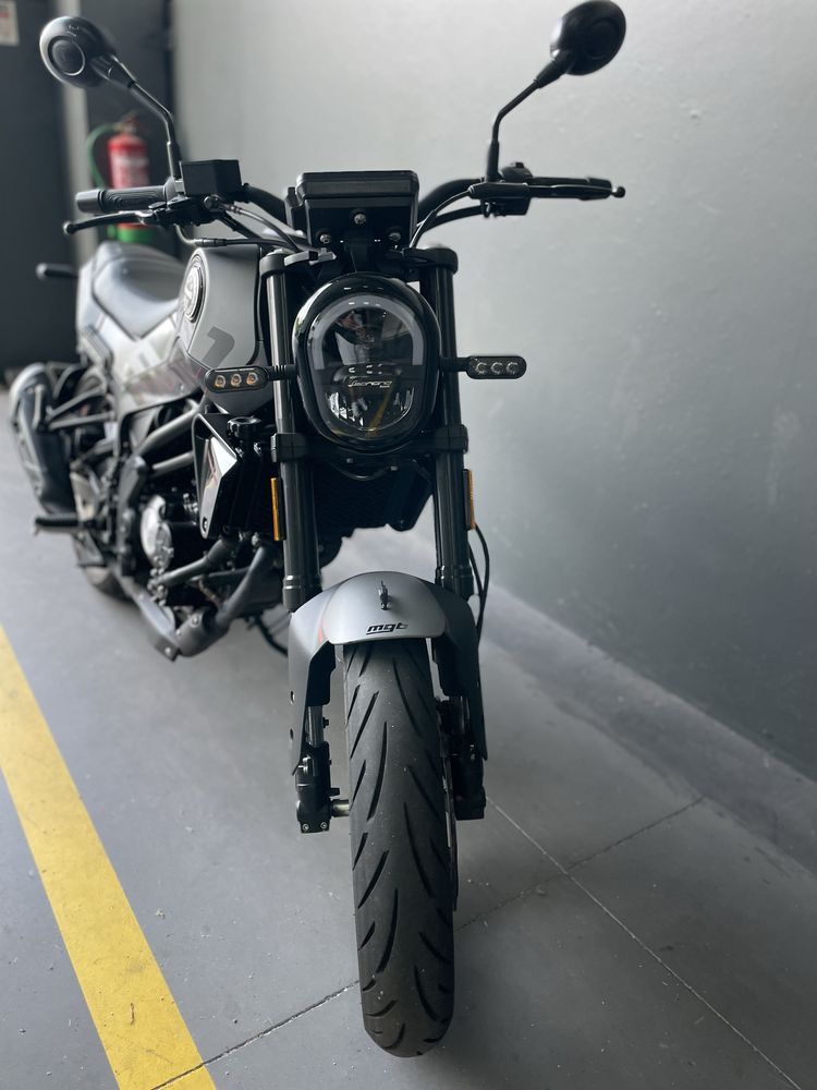 Benelli Leoncino 125cc