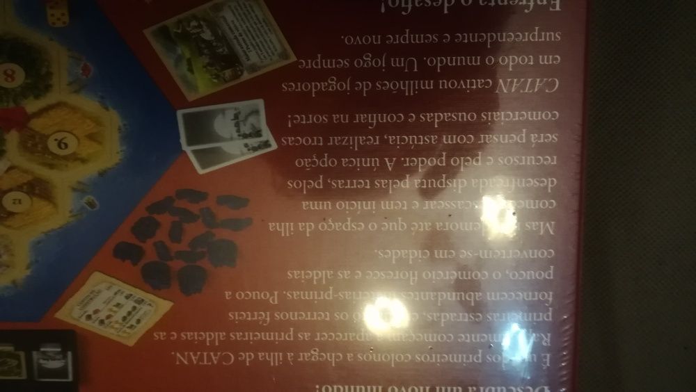CATAN - Jogo de tabuleiro NOVO c/ 15% de desconto