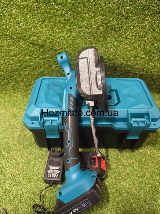 Вибрационная присоска для плитки 120 кг, аккумуляторная Makita TRU2500