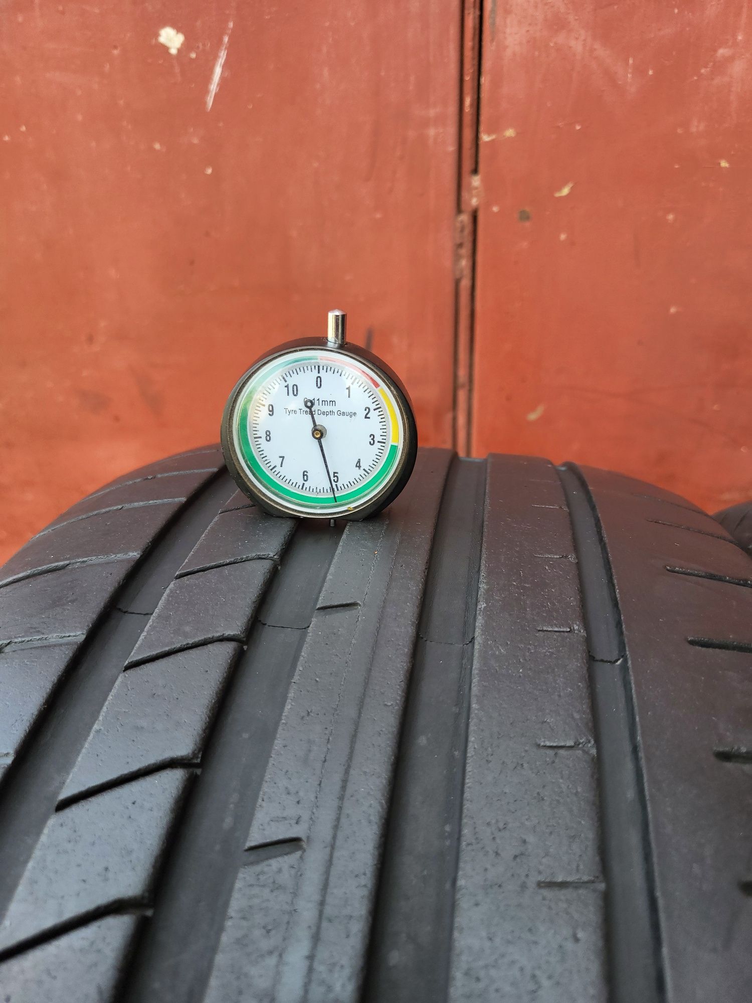 245/40/19 R19 GoodYear Eagle F1 RunFlat 2шт ціна за 1шт шини