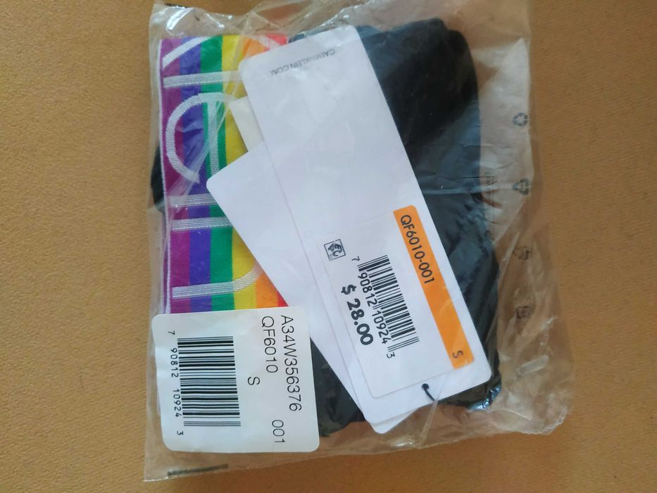 Брендовый хлопковый спортивный бюстгальтер без подкладки Calvin Klein