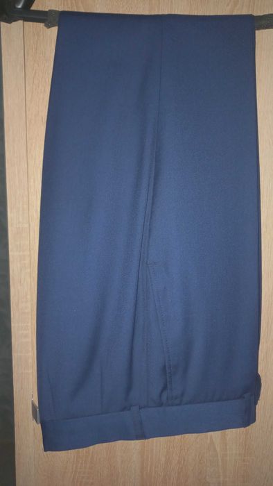 Garnitur Męski Granatowy 176/92/82 Giacomo Conti