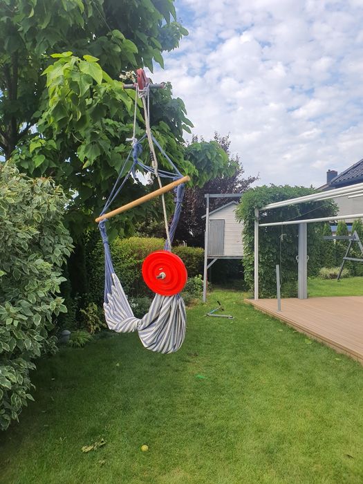 Domki z drewna 2 sztuki plus tyrolka plac zabaw huśtawka