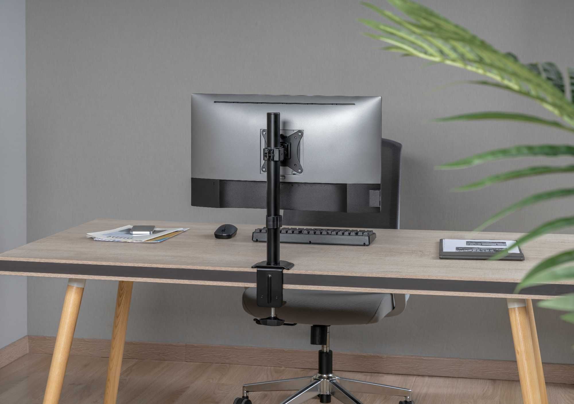 Настільний кронштейн для монітора 17"-32" Brateck LDT66-CO1