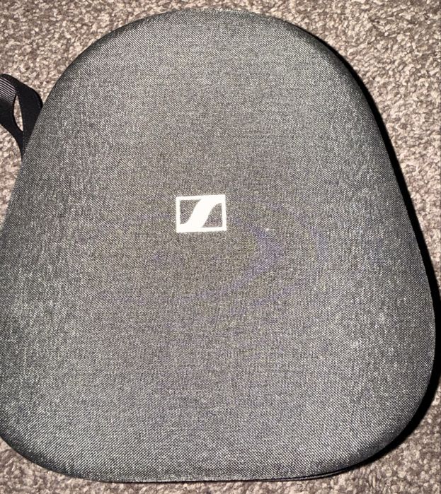 Sennheiser Momentum 4 Auscultadores Bluetooth