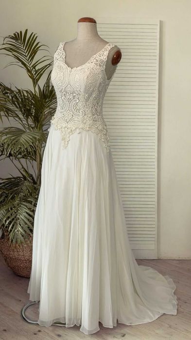 Nowa zwiewna suknia ślubna linia A Boho Tren ivory 38 M cottagecore