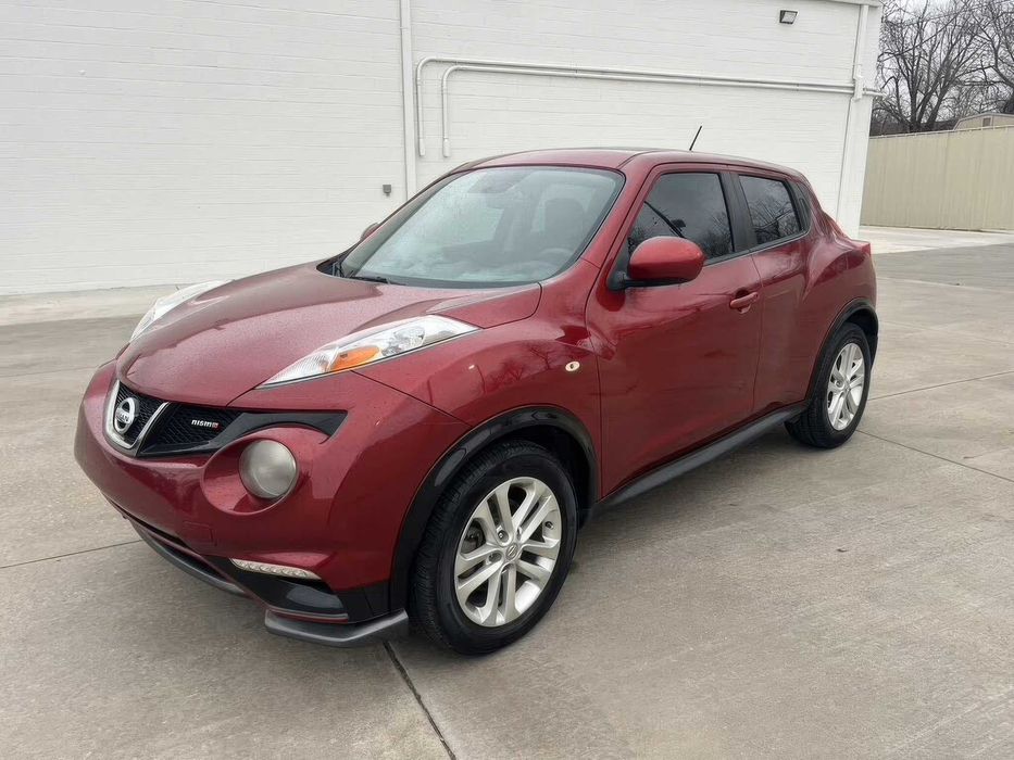 Nissan Juke SV      2013