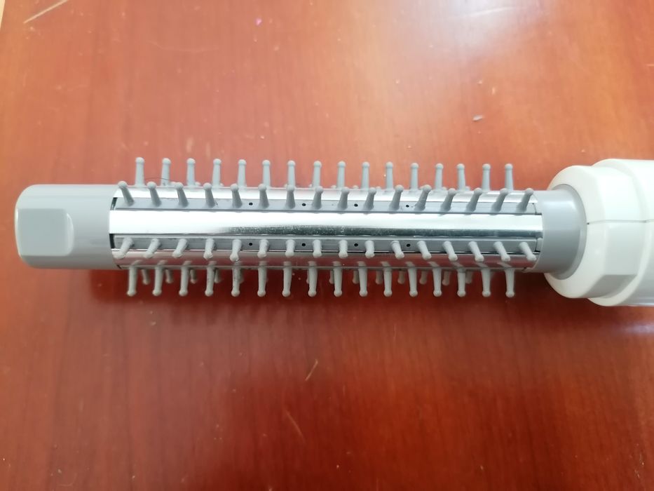 Escova ROWENTA enrolar/alisar