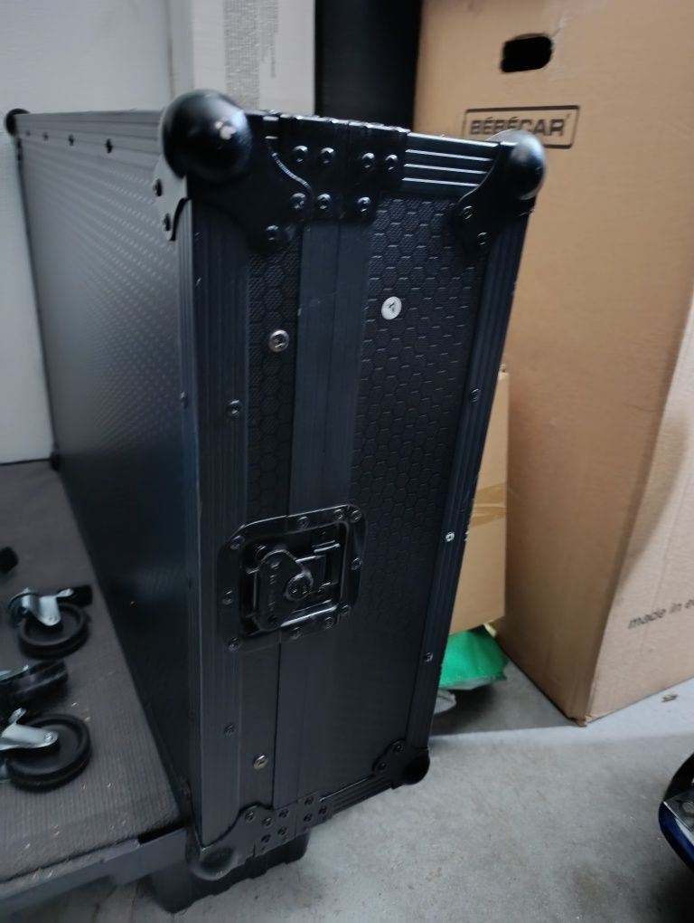 Magma Multi-Format Workstation XXL plus