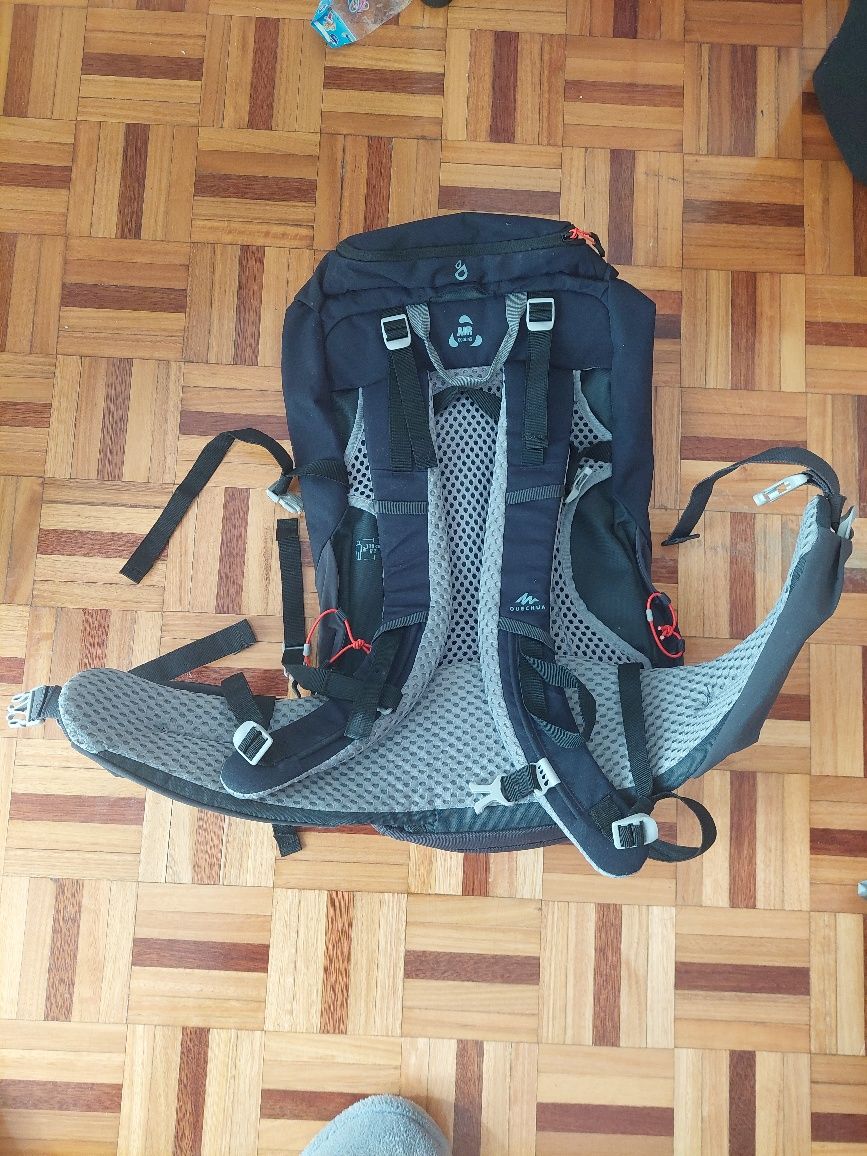 Mochila de Caminhada 20L