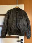 Kurtka ALPHA INDUSTRIES bomberka LOGO oliwkowa / stalowa / czarna