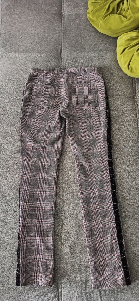 Spodnie, legginsy Coccodrillo r. 146